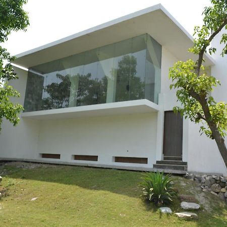 Vanantra Resort Rishikesh Exterior photo